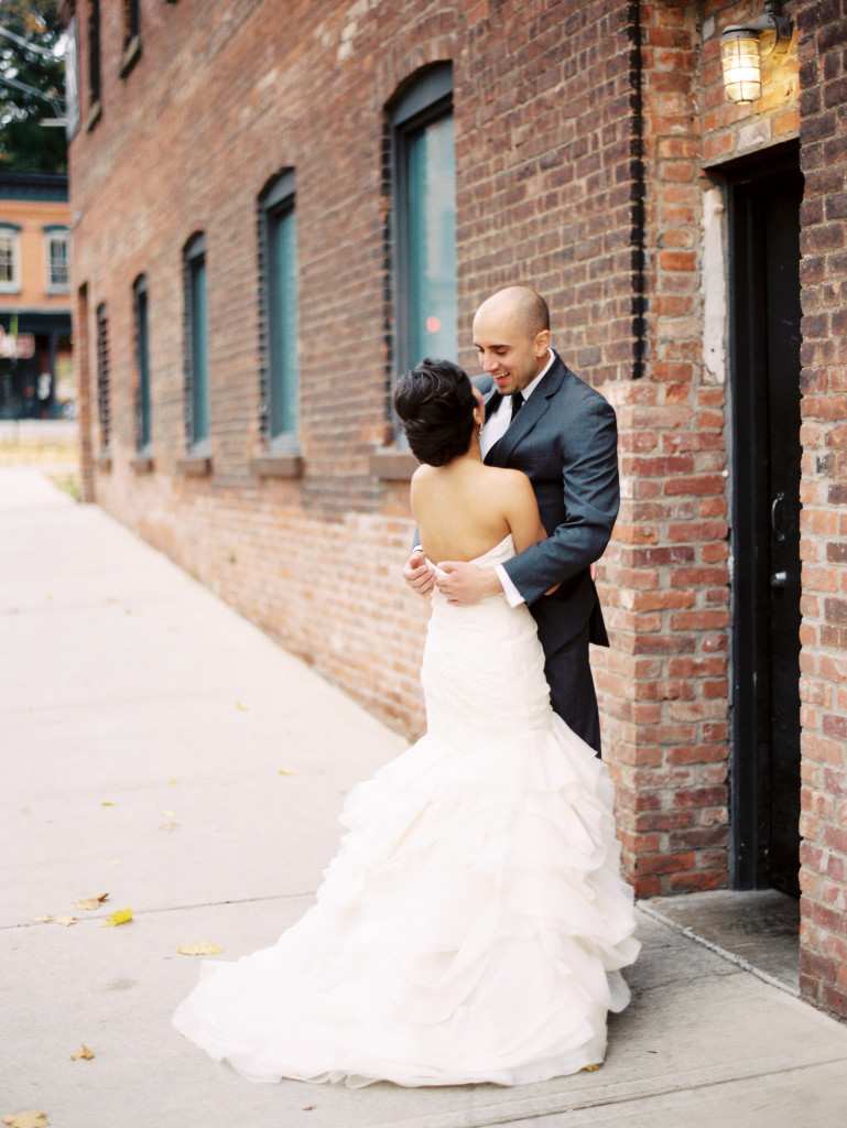 klejmont roundhouse at beacon falls wedding-153